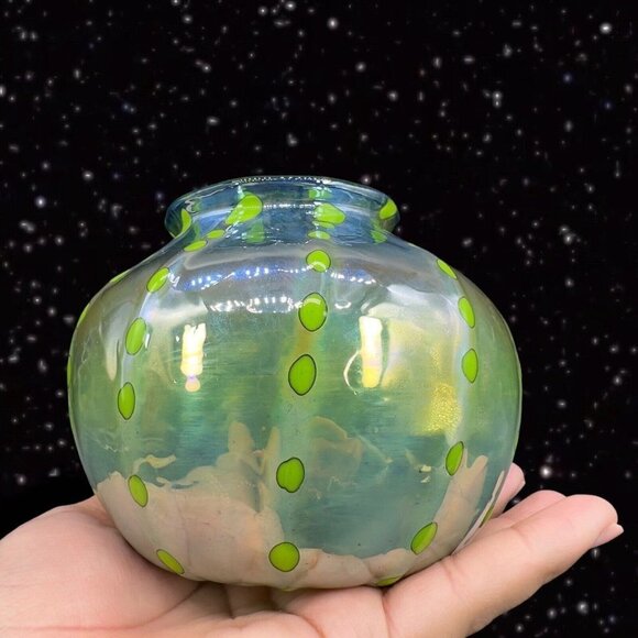 Hand Blown Art Glass Vase Iridescent Green Blue W Green Dots Marked P T 2018 - Picture 14 of 16